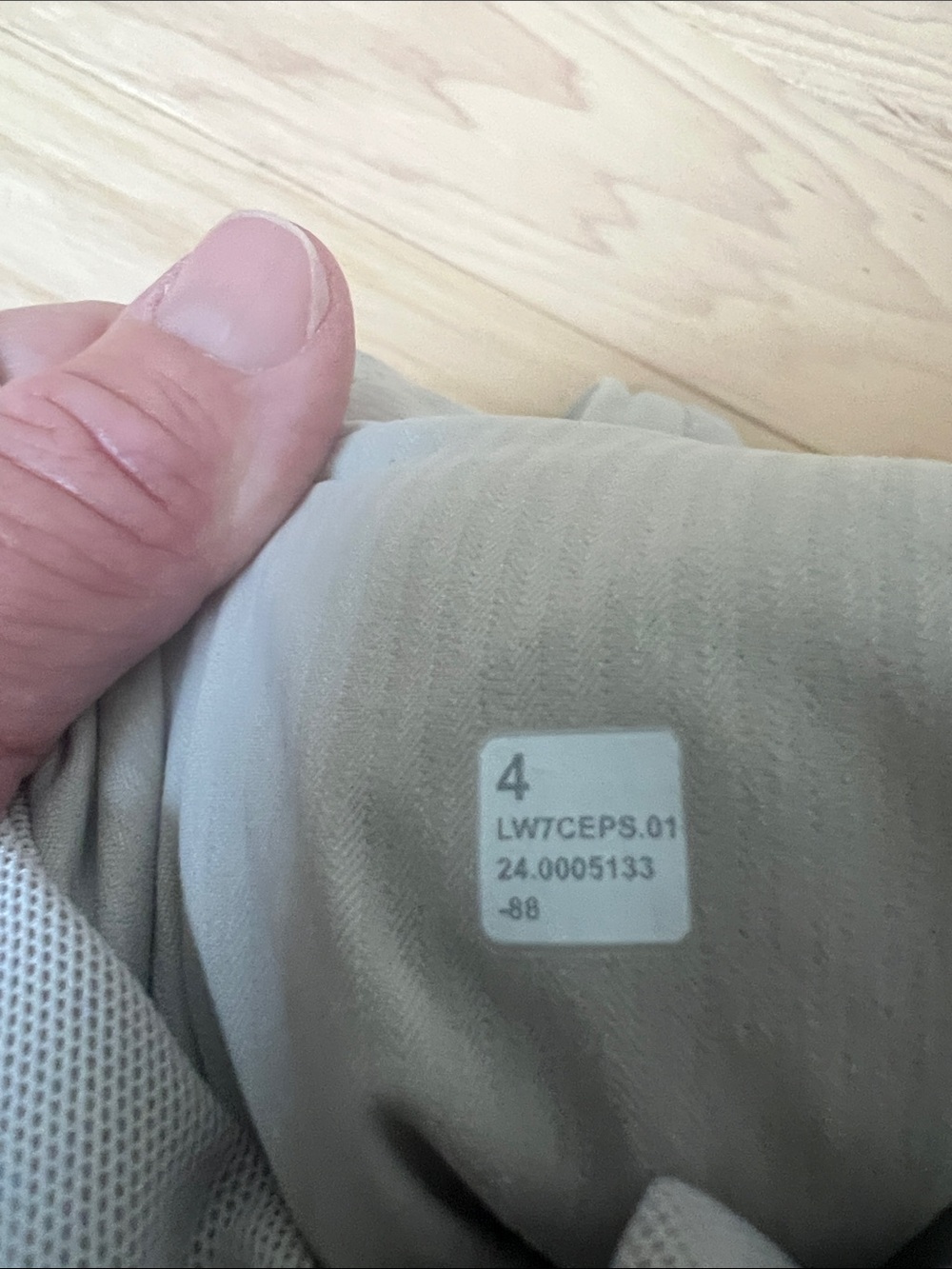 Lululemon Dance Studio Shorts - Size 4 - Mojave Tan - Picture 4 of 5